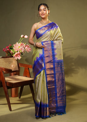 Green Gadwal Pure Silk Saree Without Blouse Piece