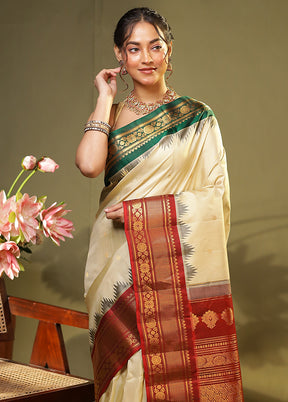 Cream Gadwal Pure Silk Saree Without Blouse Piece