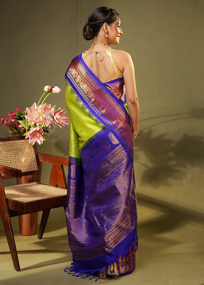 Green Gadwal Pure Silk Saree Without Blouse Piece