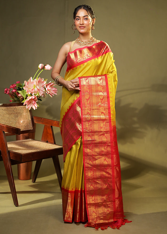 Yellow Gadwal Pure Silk Saree Without Blouse Piece
