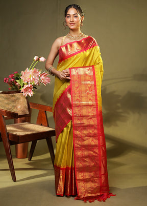Yellow Gadwal Pure Silk Saree Without Blouse Piece