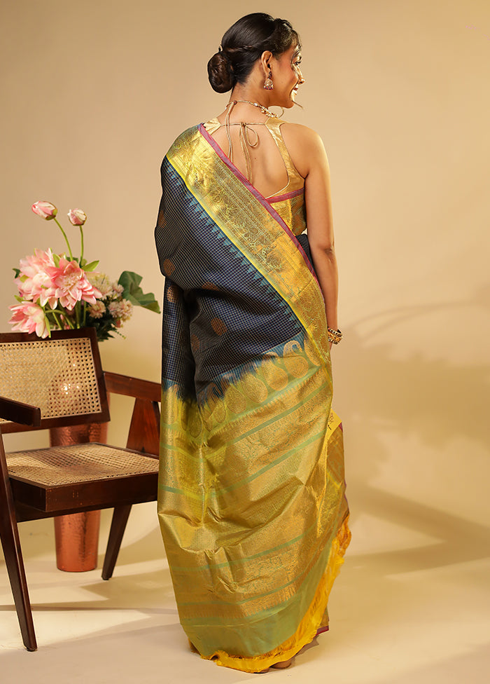 Blue Gadwal Pure Silk Saree Without Blouse Piece