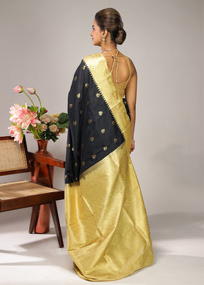 Black Kanjivaram Silk Saree With Blouse Piece