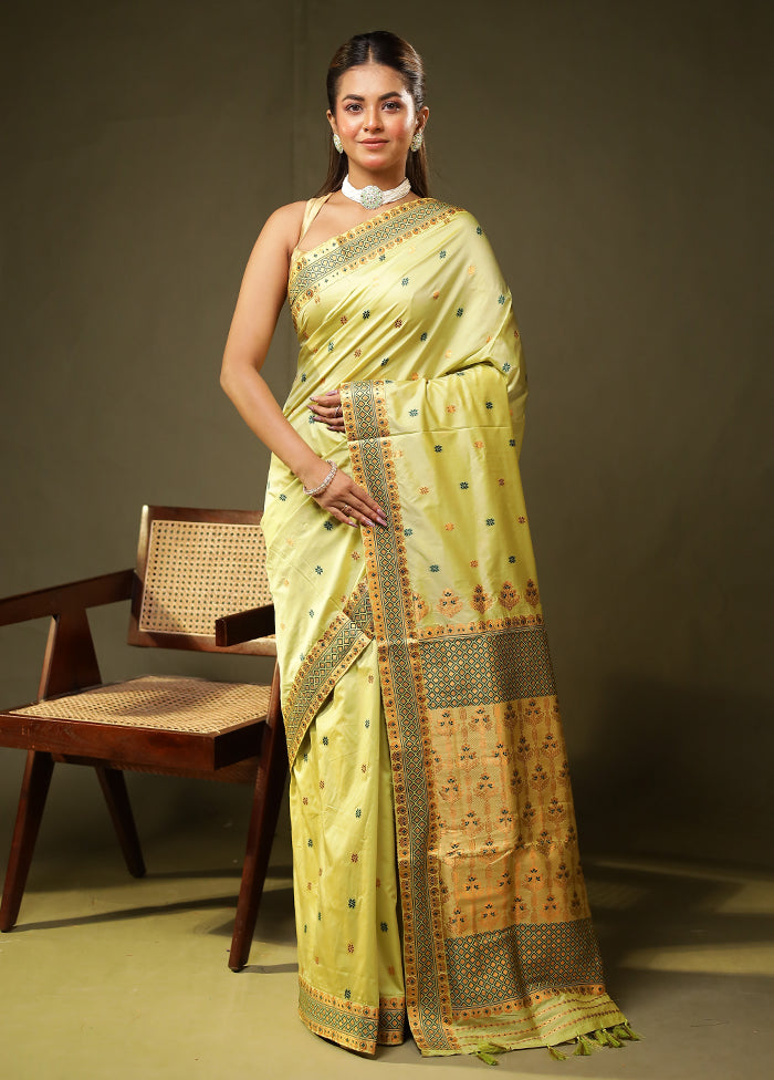 Green Assam Silk Saree With Blouse Piece