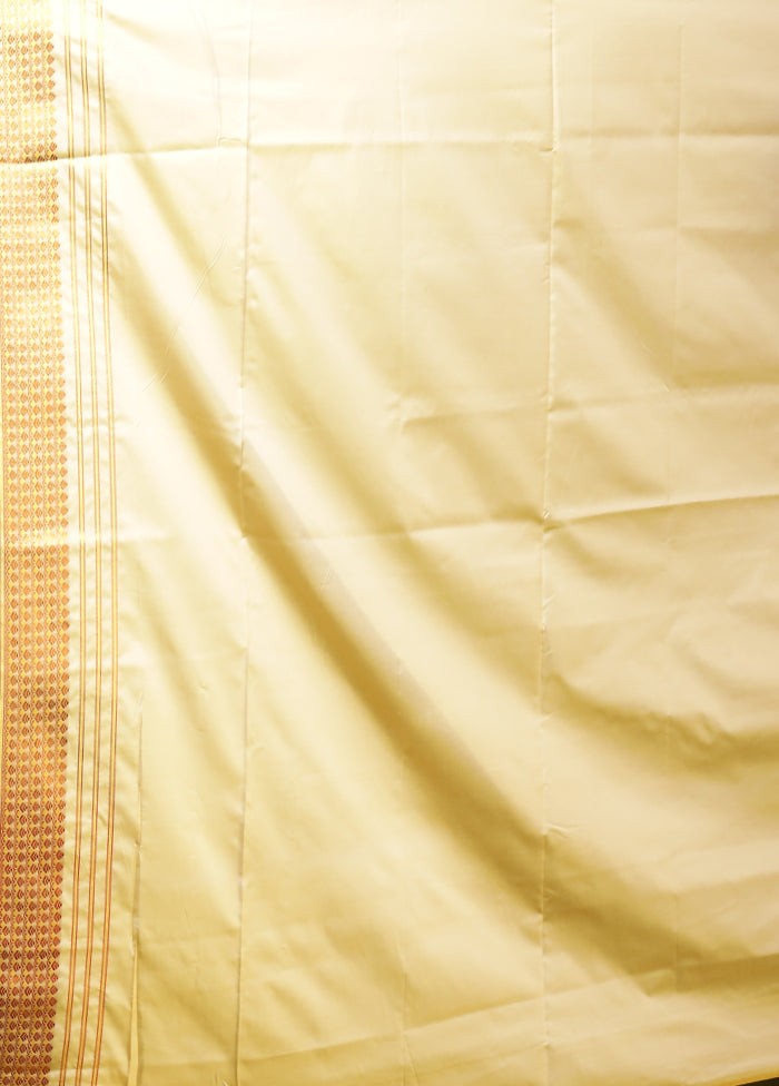 Cream Assam Silk Saree With Blouse Piece