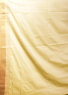 Cream Assam Silk Saree With Blouse Piece