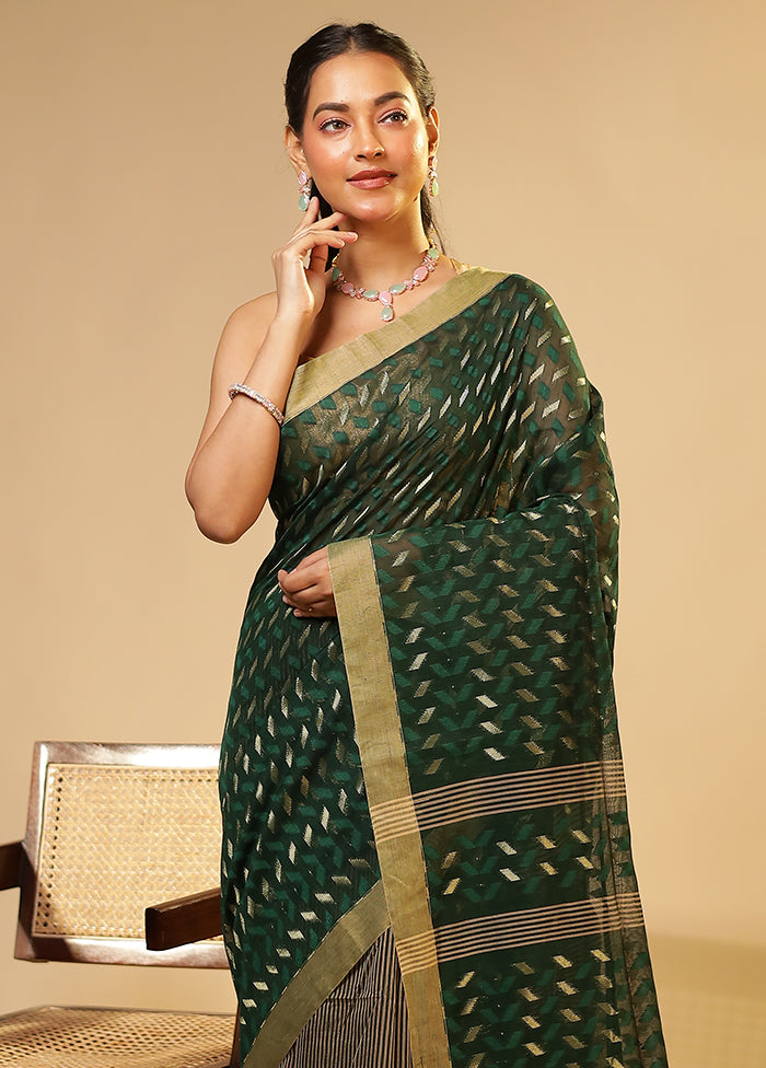 Green Matka Silk Saree With Blouse Piece