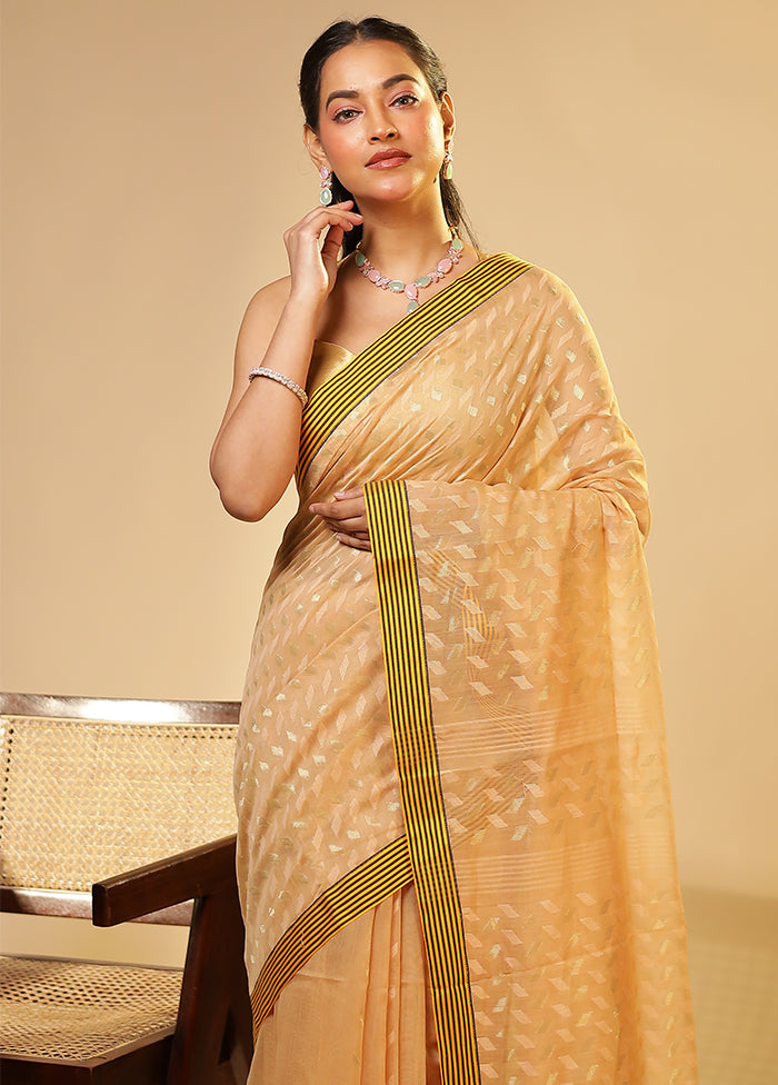 Cream Matka Silk Saree With Blouse Piece
