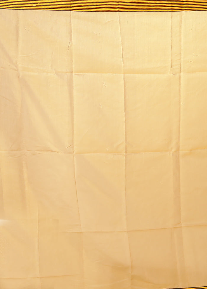 Cream Matka Silk Saree With Blouse Piece