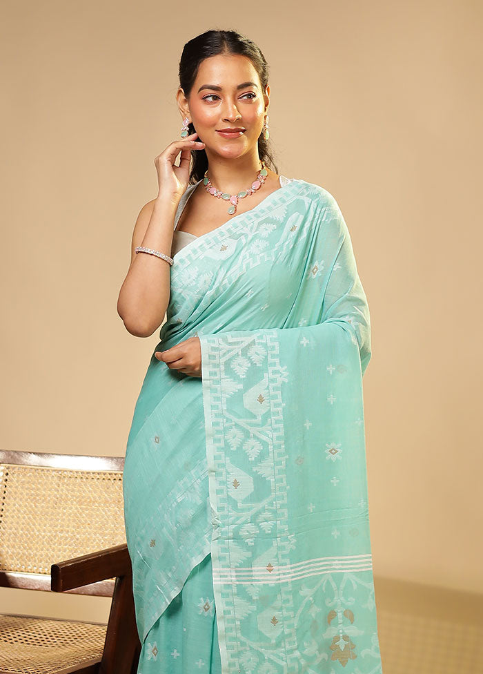 Green Matka Silk Saree With Blouse Piece