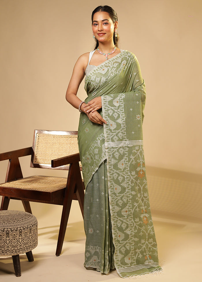 Green Matka Silk Saree With Blouse Piece