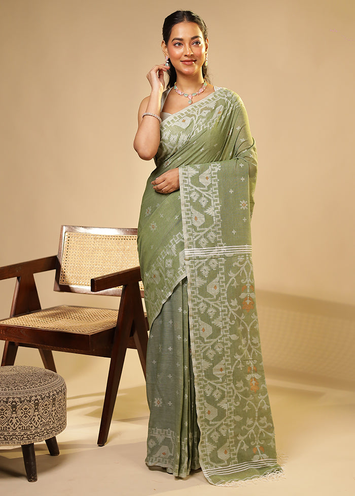 Green Matka Silk Saree With Blouse Piece