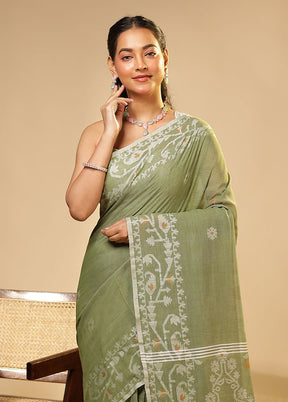 Green Matka Silk Saree With Blouse Piece