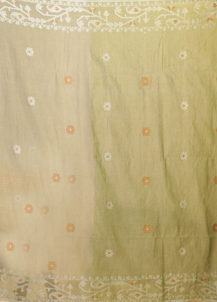 Green Matka Silk Saree With Blouse Piece