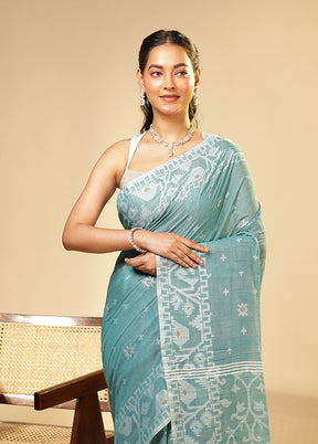 Green Matka Silk Saree With Blouse Piece