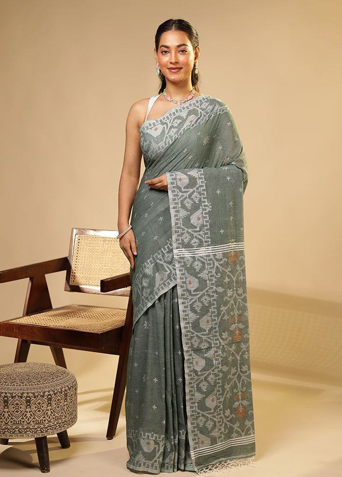 Green Matka Silk Saree With Blouse Piece