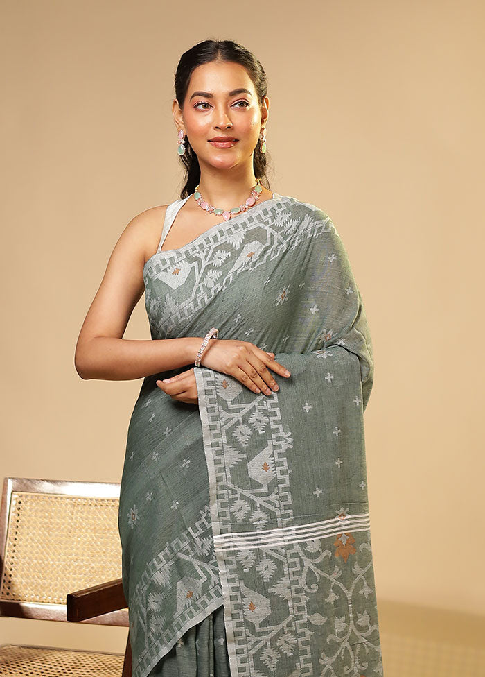 Green Matka Silk Saree With Blouse Piece
