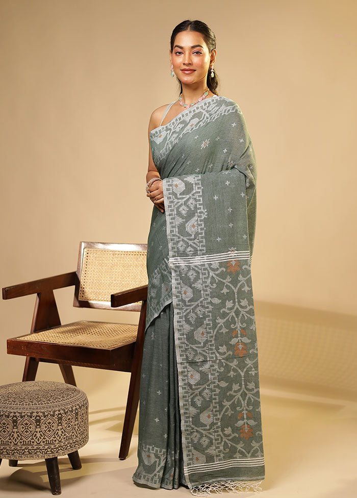 Green Matka Silk Saree With Blouse Piece