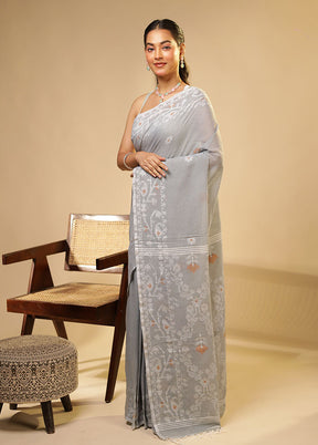 Grey Matka Silk Saree With Blouse Piece