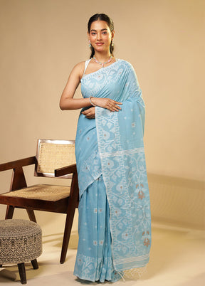 Blue Matka Silk Saree With Blouse Piece