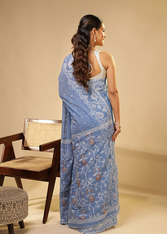 Blue Matka Silk Saree With Blouse Piece