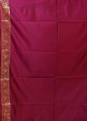 Purple Handloom Banarasi Pure Silk Saree With Blouse Piece