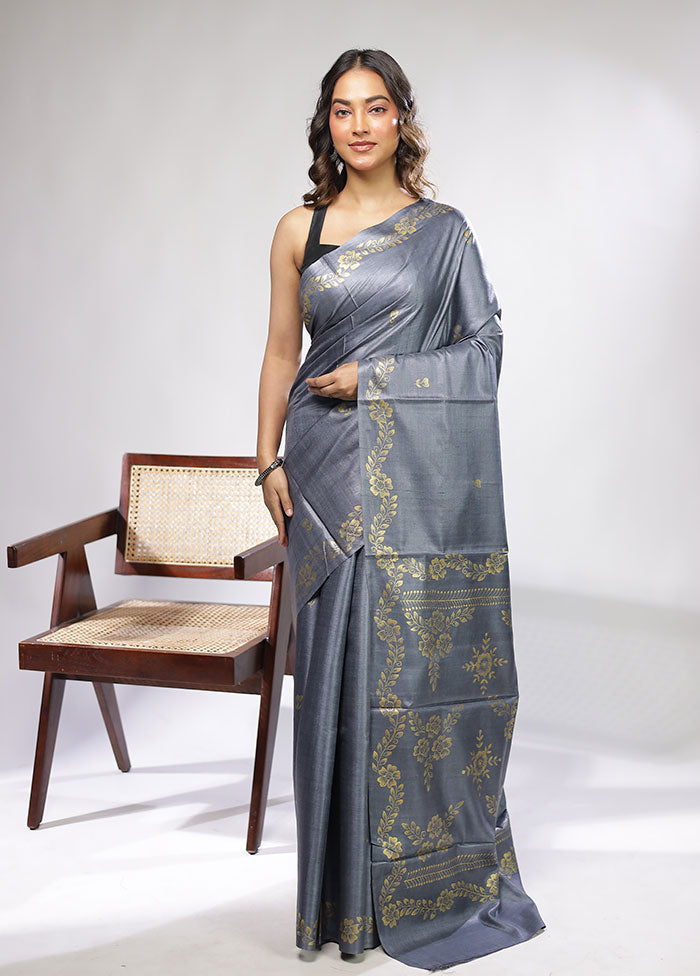 Grey Handloom Tussar Pure Silk Saree With Blouse Piece