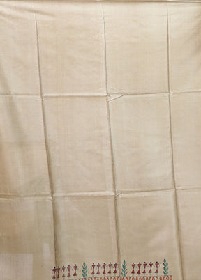 Cream Handloom Tussar Pure Silk Saree With Blouse Piece