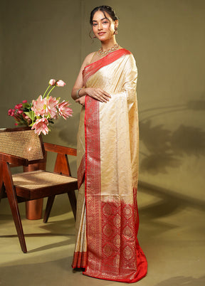 Cream Banarasi Silk Saree With Blouse Piece