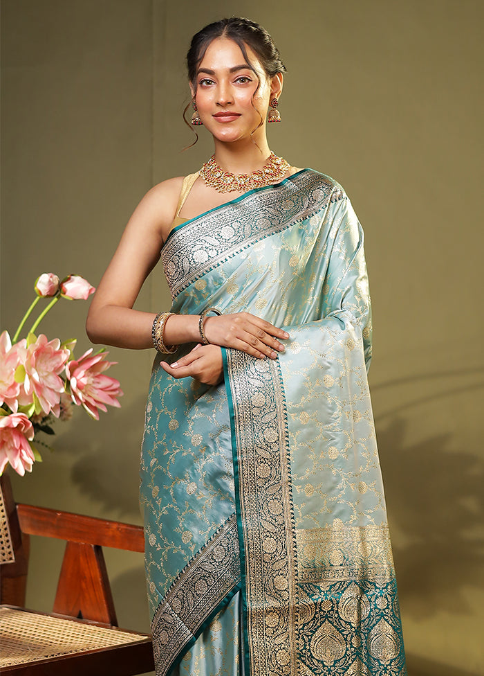 Green Banarasi Silk Saree With Blouse Piece