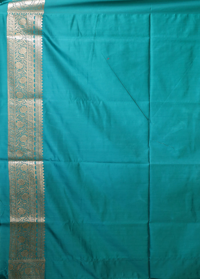 Green Banarasi Silk Saree With Blouse Piece