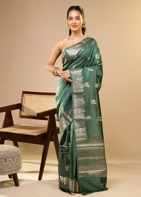 Green Dupion Silk Saree With Blouse Piece