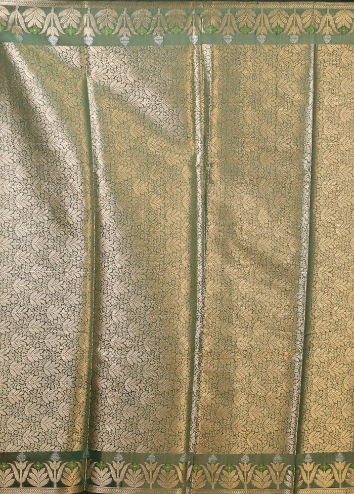 Green Cotton Saree With Blouse Piece
