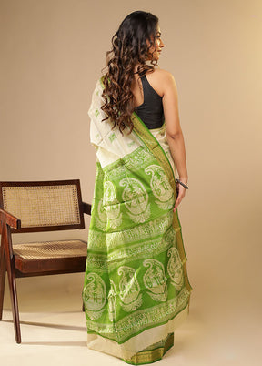 Cream Printed Pure Silk Saree Without Blouse Piece