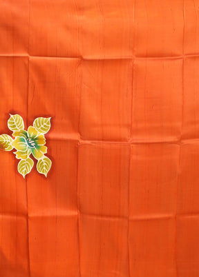 Multicolor Printed Pure Silk Saree With Blouse Piece