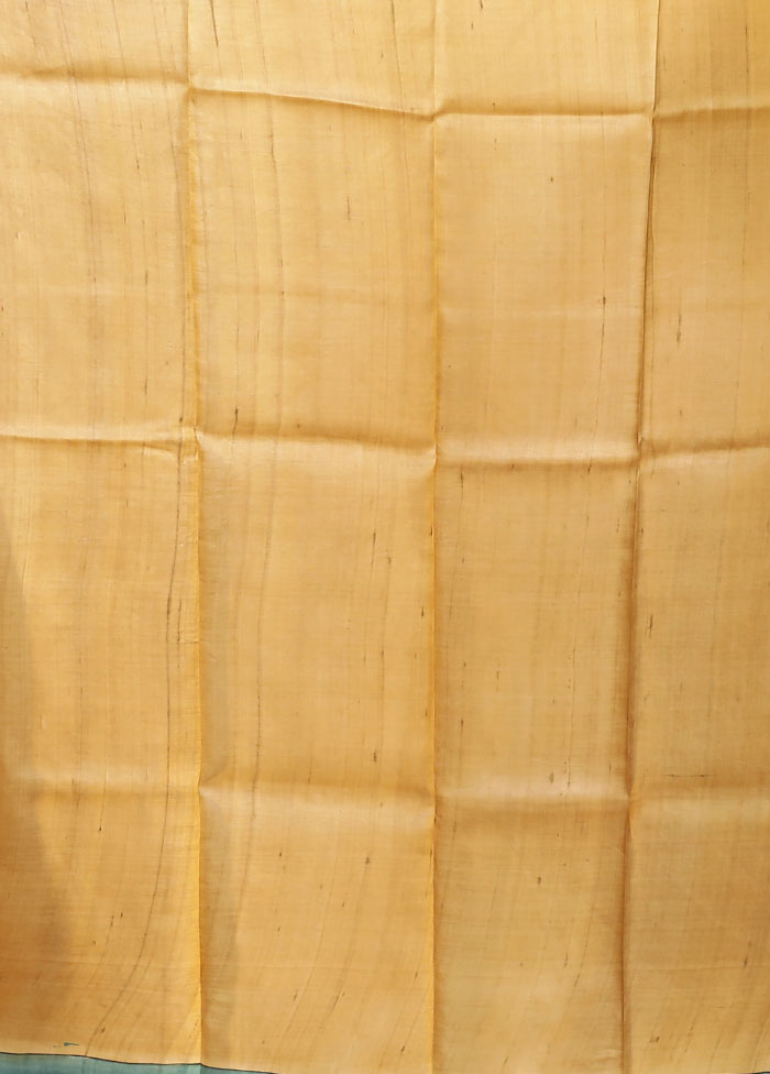 Cream Printed Pure Silk Saree Without Blouse Piece