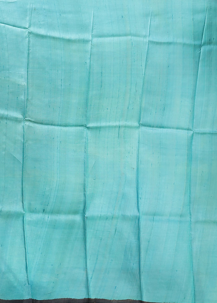Multicolor Printed Pure Silk Saree With Blouse Piece