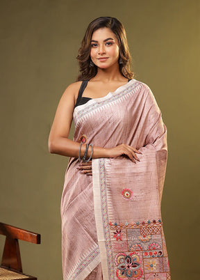 Cream Tussar Silk Saree With Blouse Piece