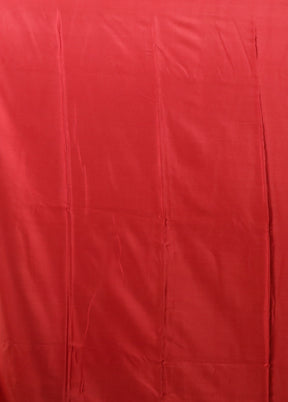 Red Printed Pure Silk Saree With Blouse Piece