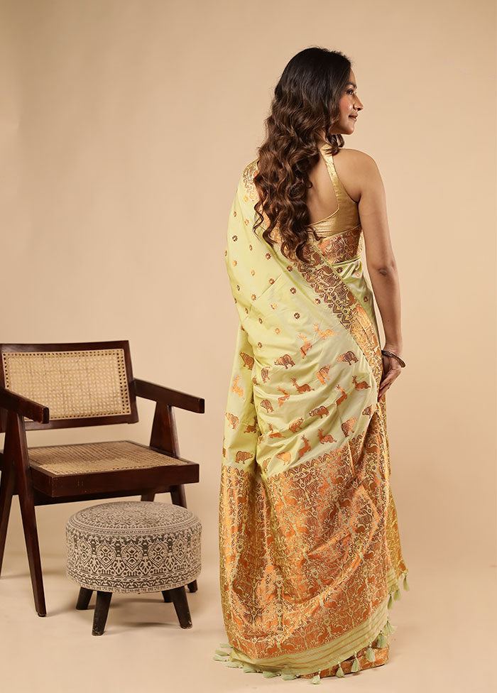 Green Assam Silk Saree With Blouse Piece