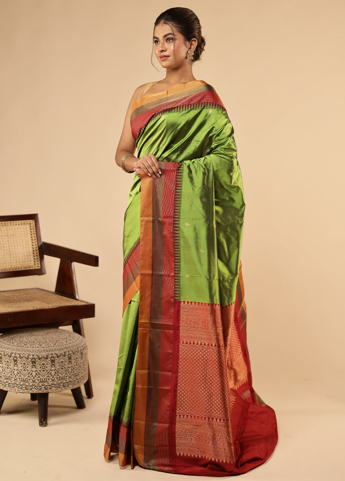 Green Handloom Kanchipuram Pure Silk Saree With Blouse Piece