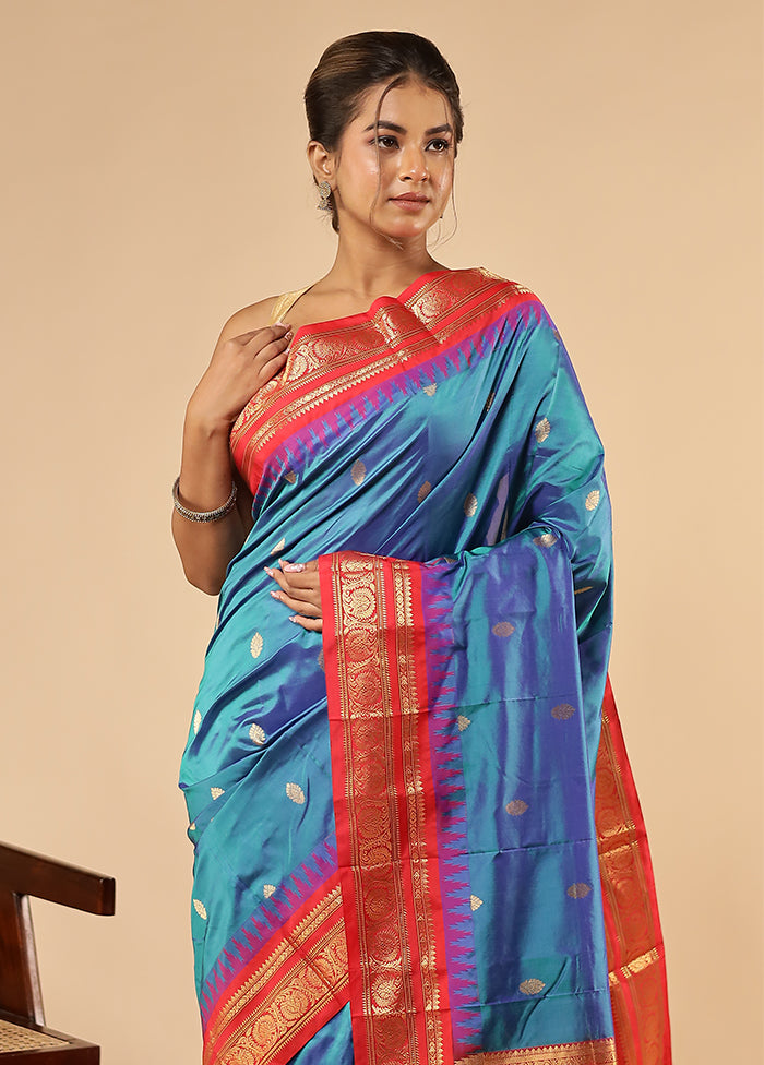Blue Handloom Kanchipuram Pure Silk Saree With Blouse Piece