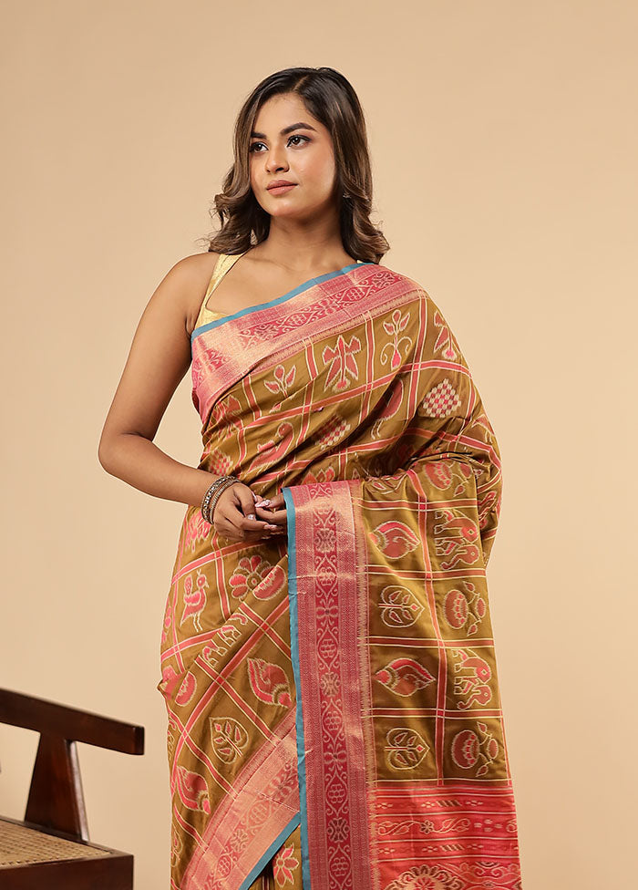 Cream Dupion Silk Saree With Blouse Piece