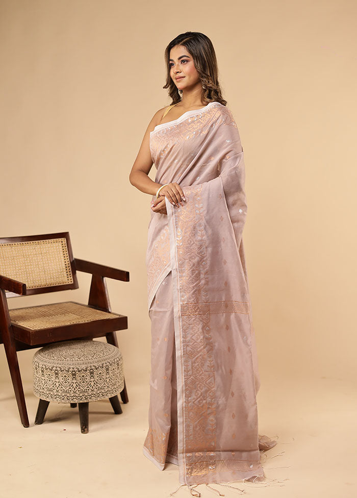 Cream Matka Silk Saree With Blouse Piece