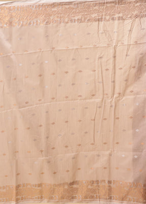 Cream Matka Silk Saree With Blouse Piece
