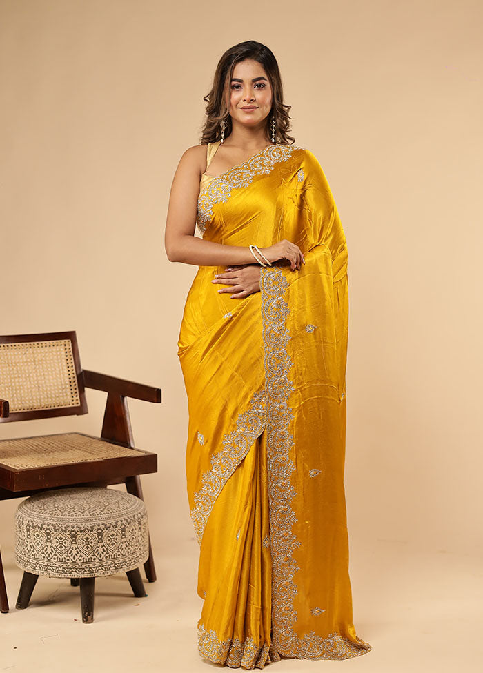 Yellow Handloom Pure Georgette Saree With Blouse Piece