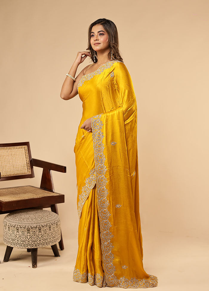 Yellow Handloom Pure Georgette Saree With Blouse Piece
