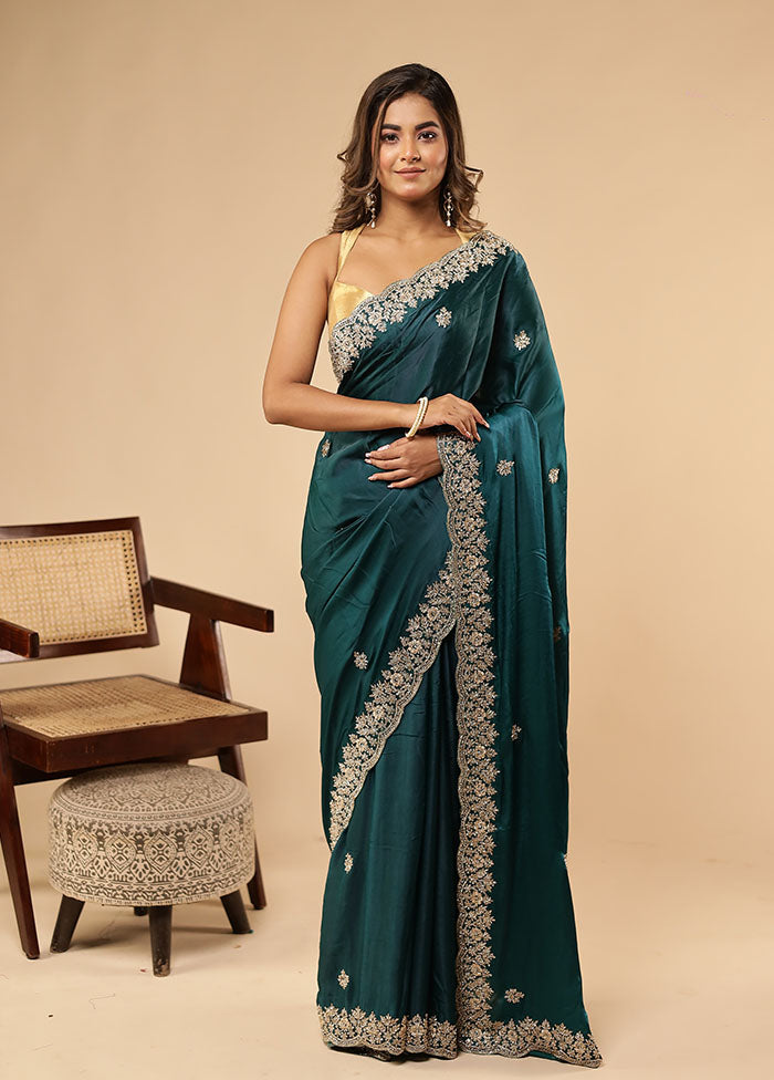 Green Handloom Pure Georgette Saree With Blouse Piece