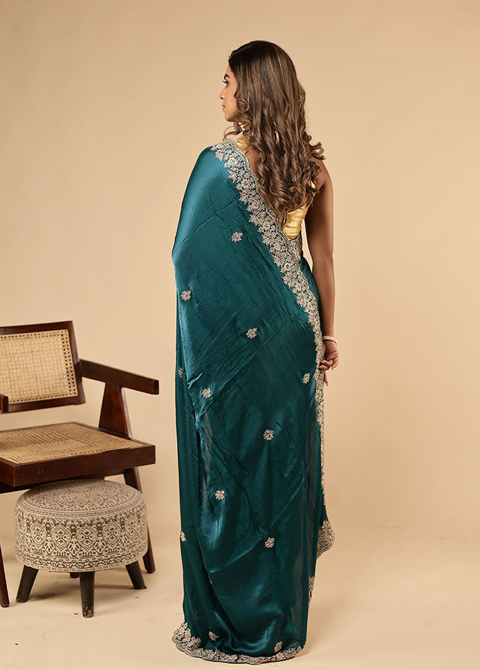 Green Handloom Pure Georgette Saree With Blouse Piece