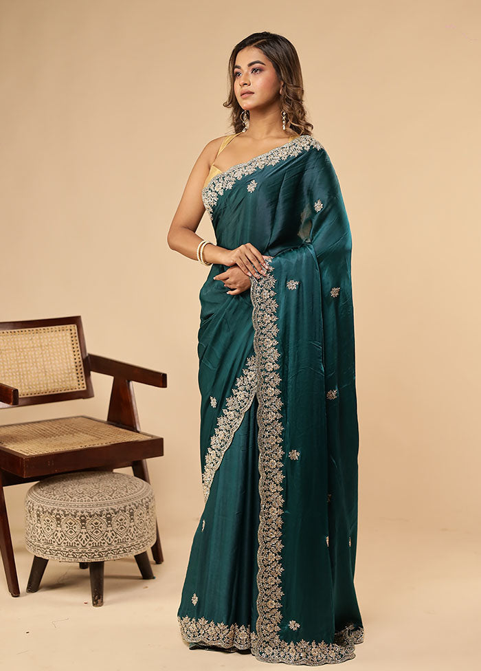 Green Handloom Pure Georgette Saree With Blouse Piece